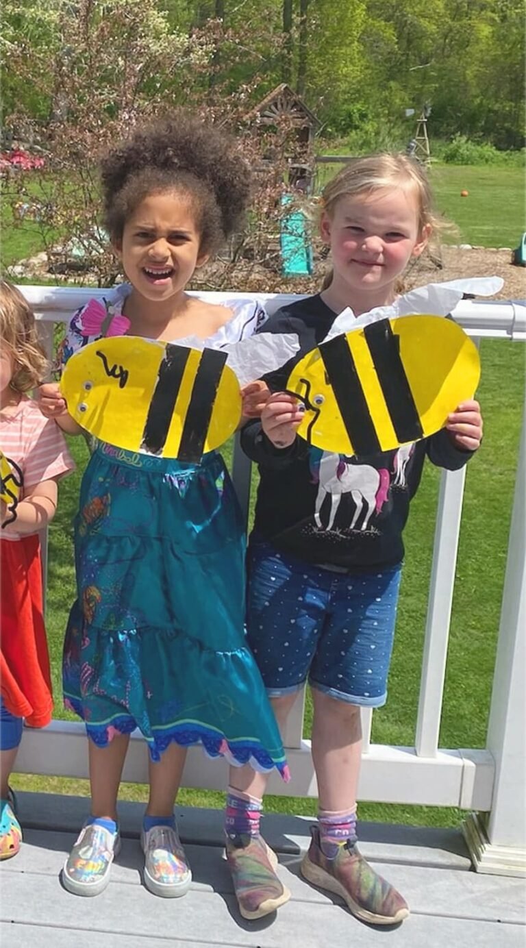 homeschool kids w bees-min